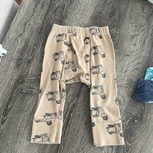 Kate Quinn Panda Pants size 18-24 EUC